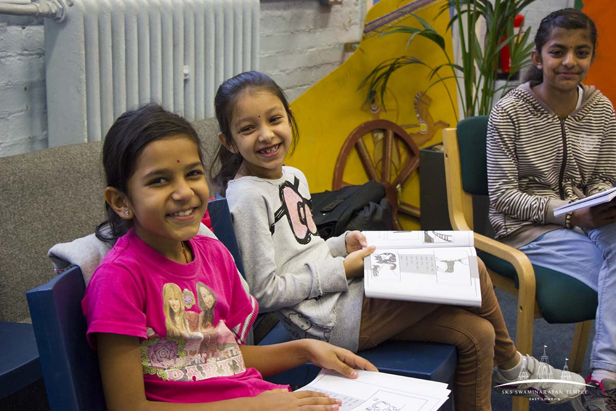 ©1987-2017 SKS Swaminarayan Temple East London